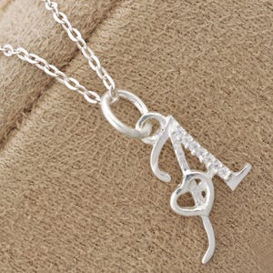 Collar con inicial de plata de ley 925, colgante con dije de letra, regalo de joyería personalizado para ella, alfabeto en mayúsculas, regalo de cumpleaños para mamá