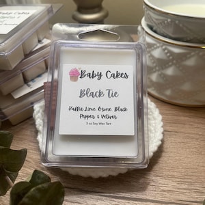 Black Tie Wax Melt – Kaffir Lime, Basil & Vetiver – Masculine Fresh Spicy Scent – Sophisticated Home Fragrance – Handmade Soy Wax Melts