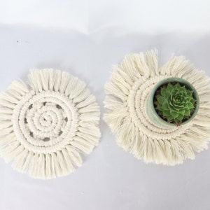Macrame coasters, cotton, boho glass coasters, table decoration, pot coasters round knotted