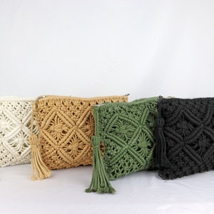 Makramee Kulturbeutel, Boho Kosmetiktasche, Handgeknüpfte Schminktasche mit Reißverschluss, Clutch im Makramee-Stil, Reise-Etui