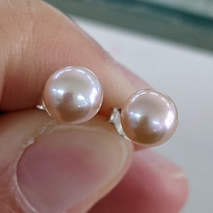 Australian seller stock 925 sterling silver VERY SMALL Peach-Lavender Freshwater Pearl Stud Earrings women girls teen image 6