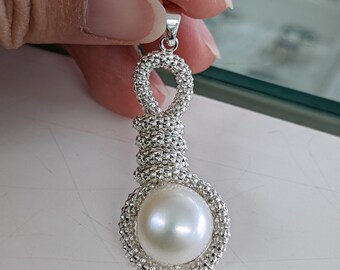 Australian stock - 925 sterling silver Real Natural Freshwater Pearl Pendant