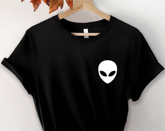 Alien Head, Alien T-Shirt, Alien Shirt, Ufo Shirt, Alien Tee Shirts, Black Unisex Shirt, Space Shirt, Science Shirt, Pocket T-Shirt