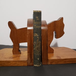 Dog Bookends, Rustic Folk Art Wooden Bookend Set