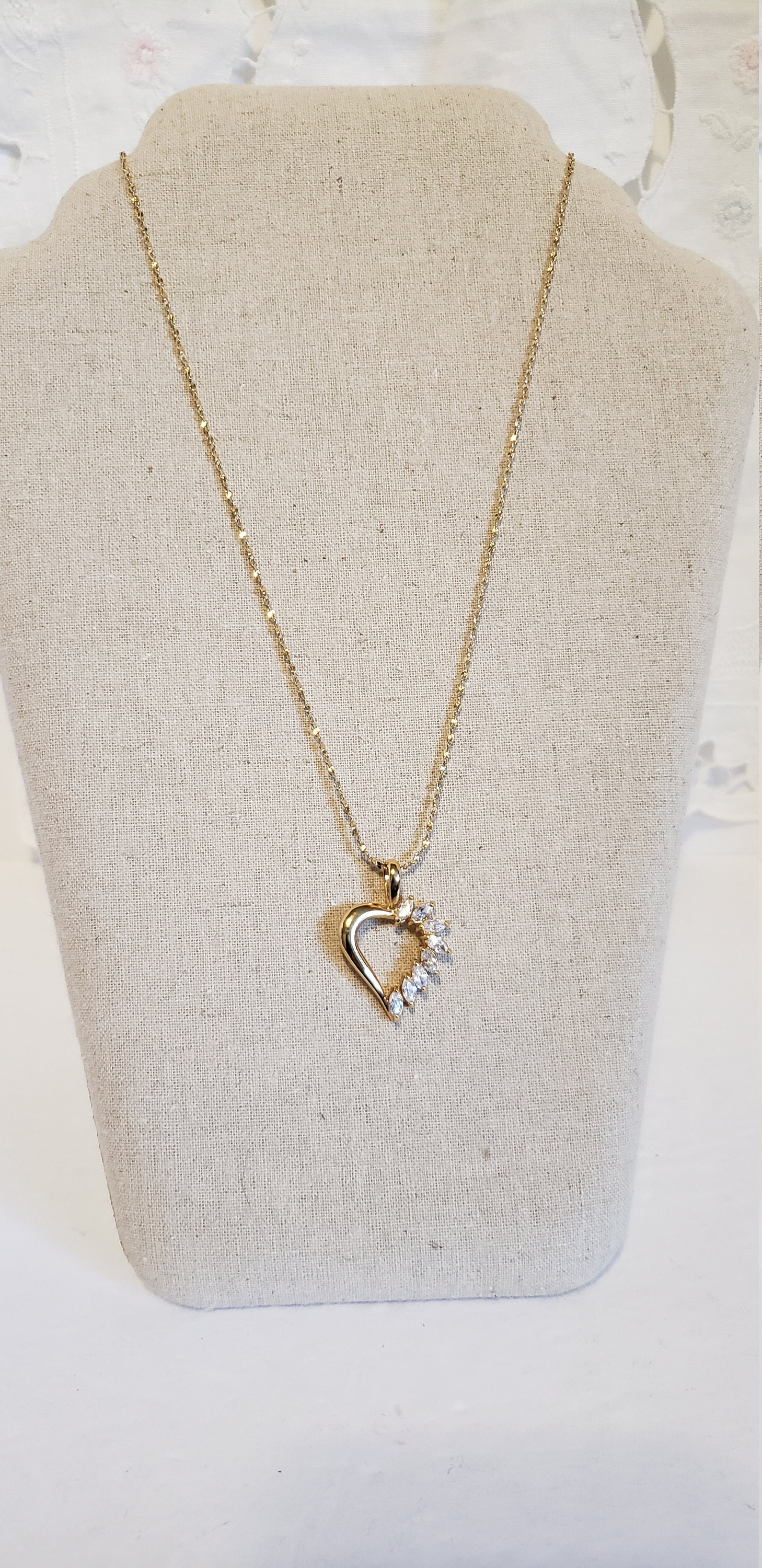 ◆VINTAGE HOLLYWOOD◆ Keyhole Heart Necklace VH249ONE001M KLY8344-