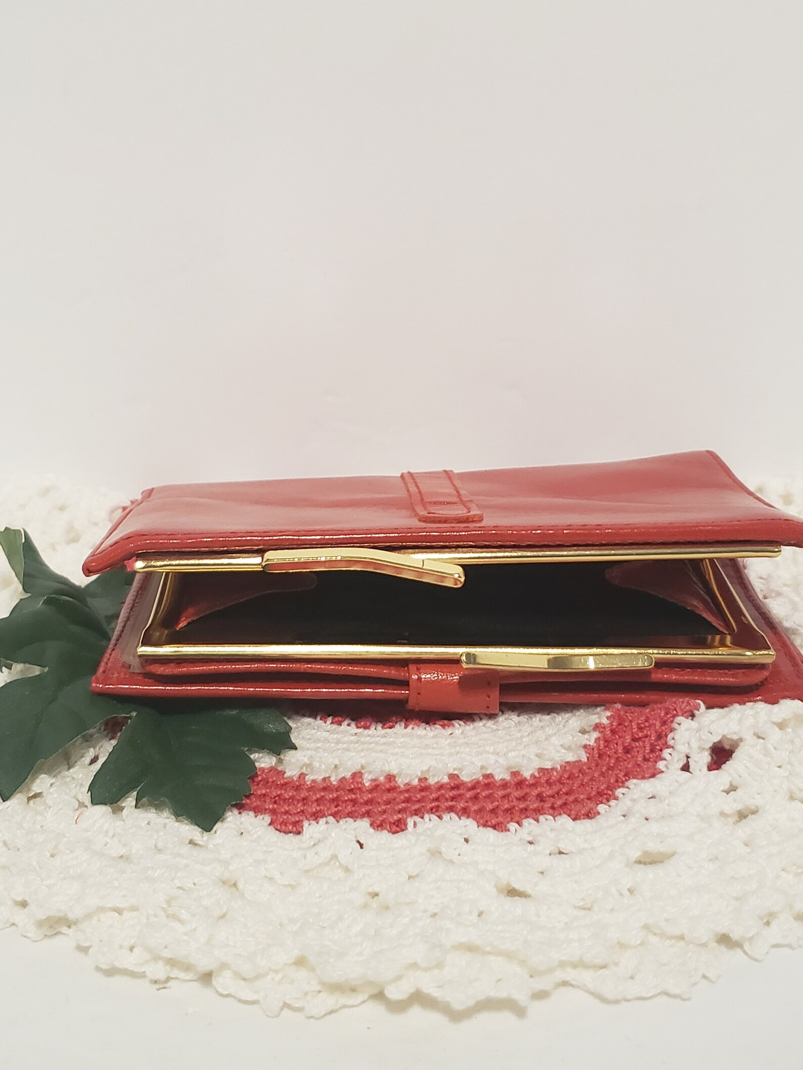 Bond Street Wallet Vintage Red Leather Kiss Lock | Etsy