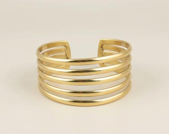 Breites Manschettenarmband, modernes Gold Manschettenarmband, breite Armbänder, Gold offene Manschette, Statement Gold Manschette, Gold Manschette, Armreif für Frauen