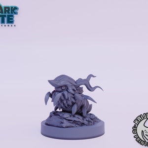 Kaijumon Larvesta 3D Printed Miniature | Designed by Kaijumon Miniatures | Resin Printed | Unpainted Miniature