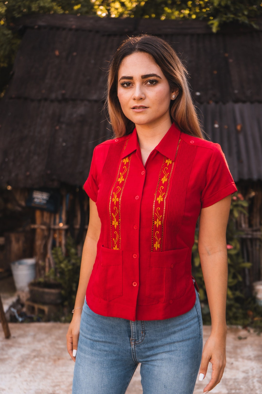 educador dañar también Guayabera Estilo Tradicional De Lino Rojo Camisa De Vestir - Etsy