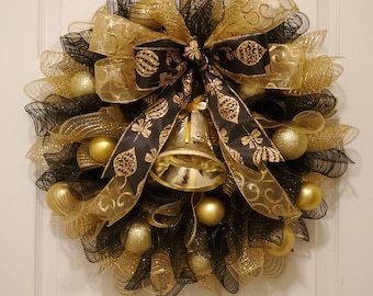 Black and Gold Christmas Wreath