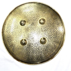 Shield Dhal India Hand Engraved Design Battle Armory Brass Polish  F925