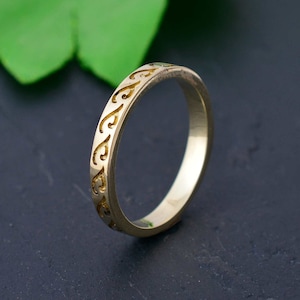 Engraved Wave Ring, 18k Gold Wave Ring, Handmade Ring, Unique Ring, Wave Jewelry, Anniversary Gift, Personalized Ring,  dg-hnc.