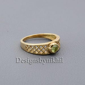 Minimalist Peridot Ring, Gold Boho Lattice Band Ring, Dainty Gemstone Jewelry Gold Promise Ring, Everyday Ring, Anniversary Gift For Her