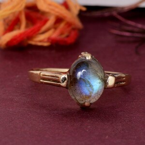 Labradorite Ring,Beautiful Brass Gemstone Ring,Handmade Ring,Rings For Women,Vintage Rings,Boho Rings,Couple Rings,Valentine Gift,Midi Ring