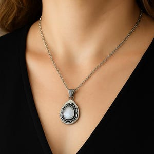 Moonstone Teardrop Pendant Necklace – 925 Sterling Silver Boho Jewelry, Healing Crystal Necklace, Gift for Women