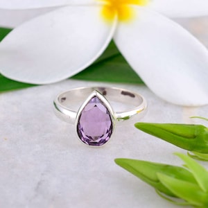 Amethyst Gemstone Ring, sterling silver amethyst ring, amethyst jewelry, gemstone jewelry, dainty ring, minimalist ring, promise ring