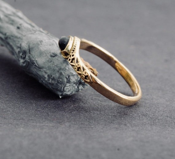 Engravable Tomboy First Knuckle Ring in 14K Yellow Gold | Catbird