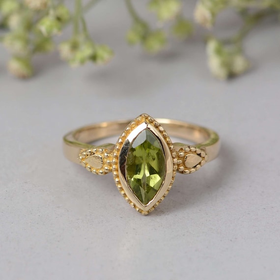 Dainty 2024 peridot ring