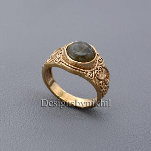 Labradorite Gold Ring – Handmade Boho Ring for Men & Women – Adjustable Gemstone Ring – Vintage Statement Jewelry – Unique Gift for Him Her