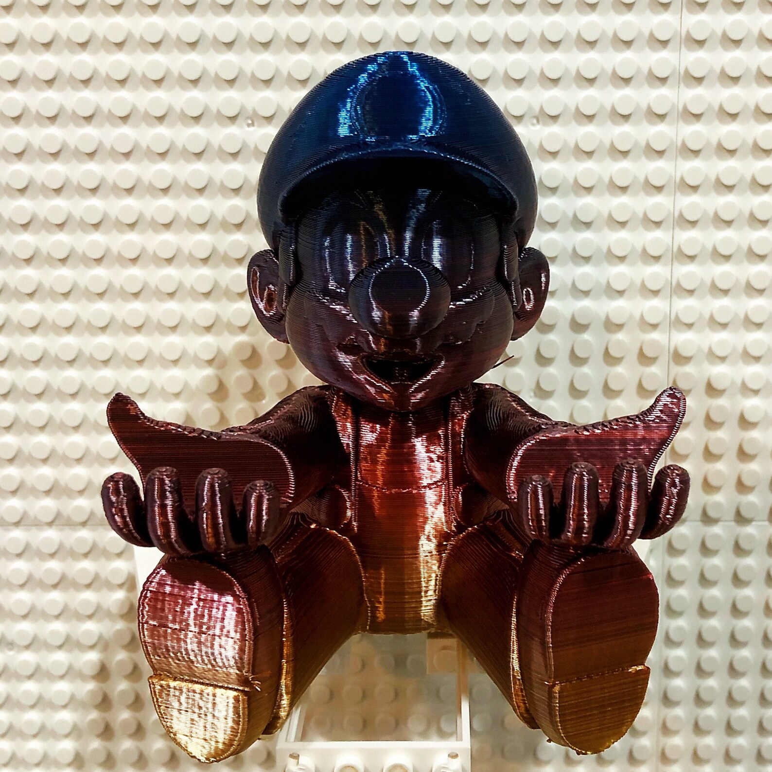 super mario ds holder statue