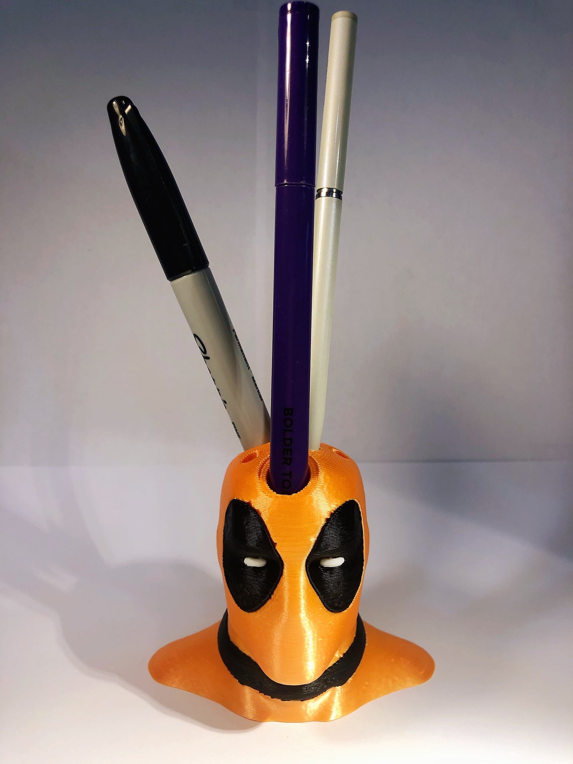 deadpool pen holder