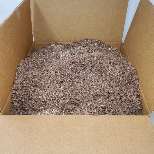 Chemical-Free Sawdust From Sustainably Sourced Hardwood Lumber,Natural Maple & Walnut Sawdust Medium-Fine,Sawdust Compost,Sawdust Fertilizer