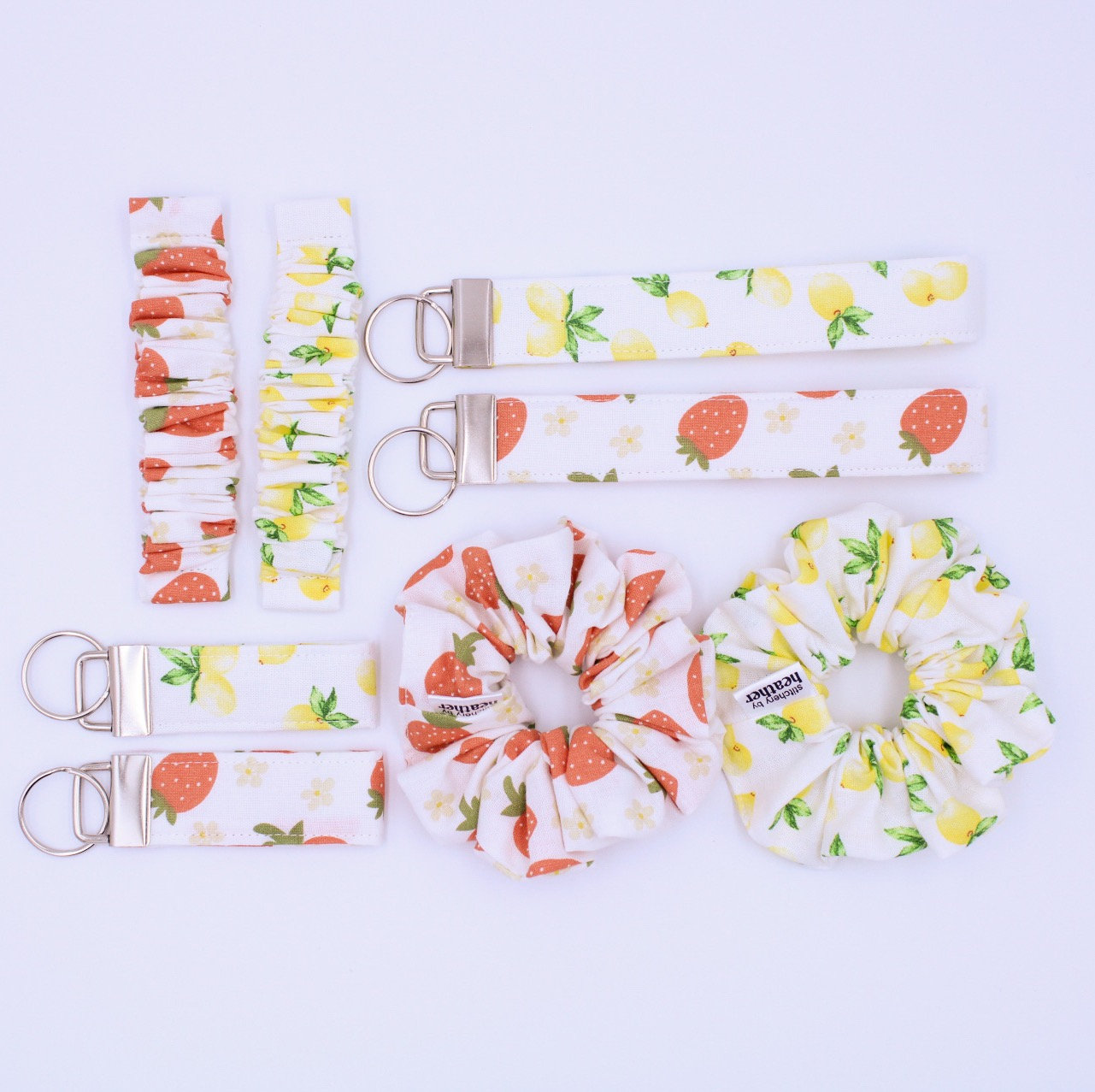 ?Gorgeous Fabric Wrap Watch Straps Coming Soon!? Teen Charm Fabric Bracelet Watch with Gift Box – Gifts Are Blue main image 2