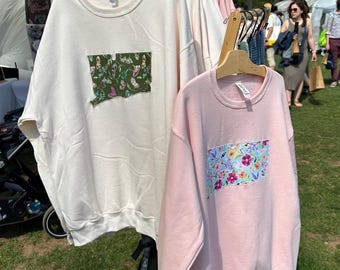 Connecticut Floral Applique Sweatshirt