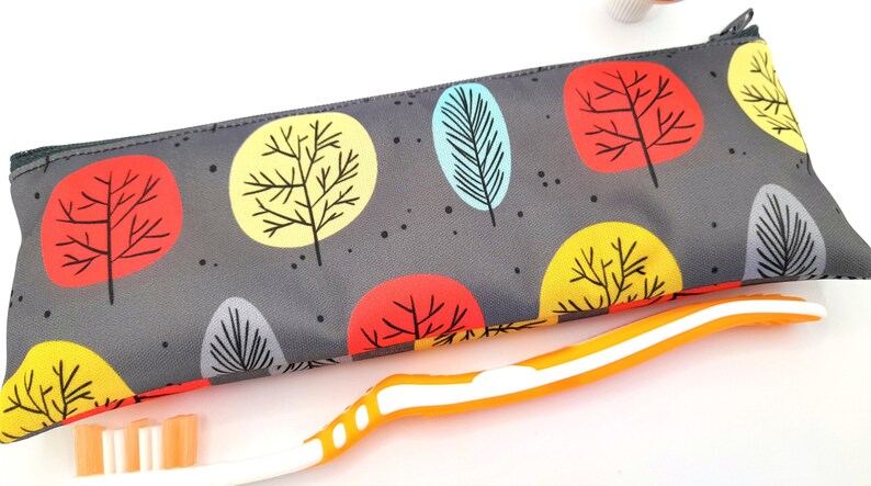 Toothbrush Wet/Dry Bag for Travel Toothbrush Travel Case Gift for The Outdoor Adventurer Environmental Advocate Globetrotter Autumn Leaves