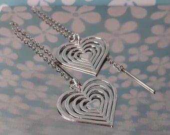 Aretes con forma de corazón grabado, aretes con rosca, aretes largos, joyería de acero inoxidable.
