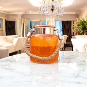 Orangefarbenes Glas zur Hälfte mit hängendem Jute-Seil aus Edelstahl, handgefertigtes Glas für Innendekoration, Wohnzimmerdekor, Haushaltsdienstprogramm