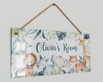 Letrero de habitación personalizado con el nombre del niño. Tema de animales de safari. Arte mural de metal brillante. Dormitorio de bebés, niños pequeños y bebés.