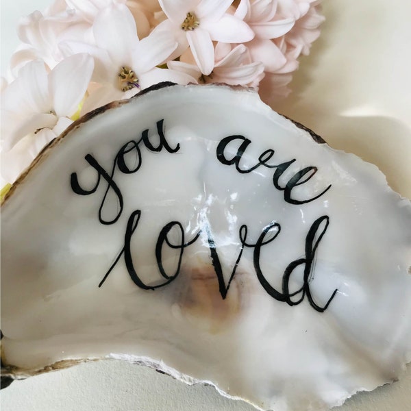 Personalised Handwritten Calligraphy oyster shells for gifts, weddings, events, and home decor, cafe table numbers. Personalised and Unique