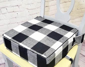 Water Resistant Toddler Booster Seat Cushion: Anti-Slip, Adjustable Straps