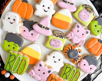 Halloween MINI cookies / Halloween party cookies / 1 dozen MINI cookies / Halloween custom cookies