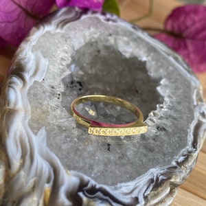 Gouden vermeil CZ-staafring: sterlingzilveren minimalistische stapelring