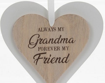 Double Heart Sign - Grandma ǀ Hanging Wooden Heart ǀ Hanging Sign ǀ Gift