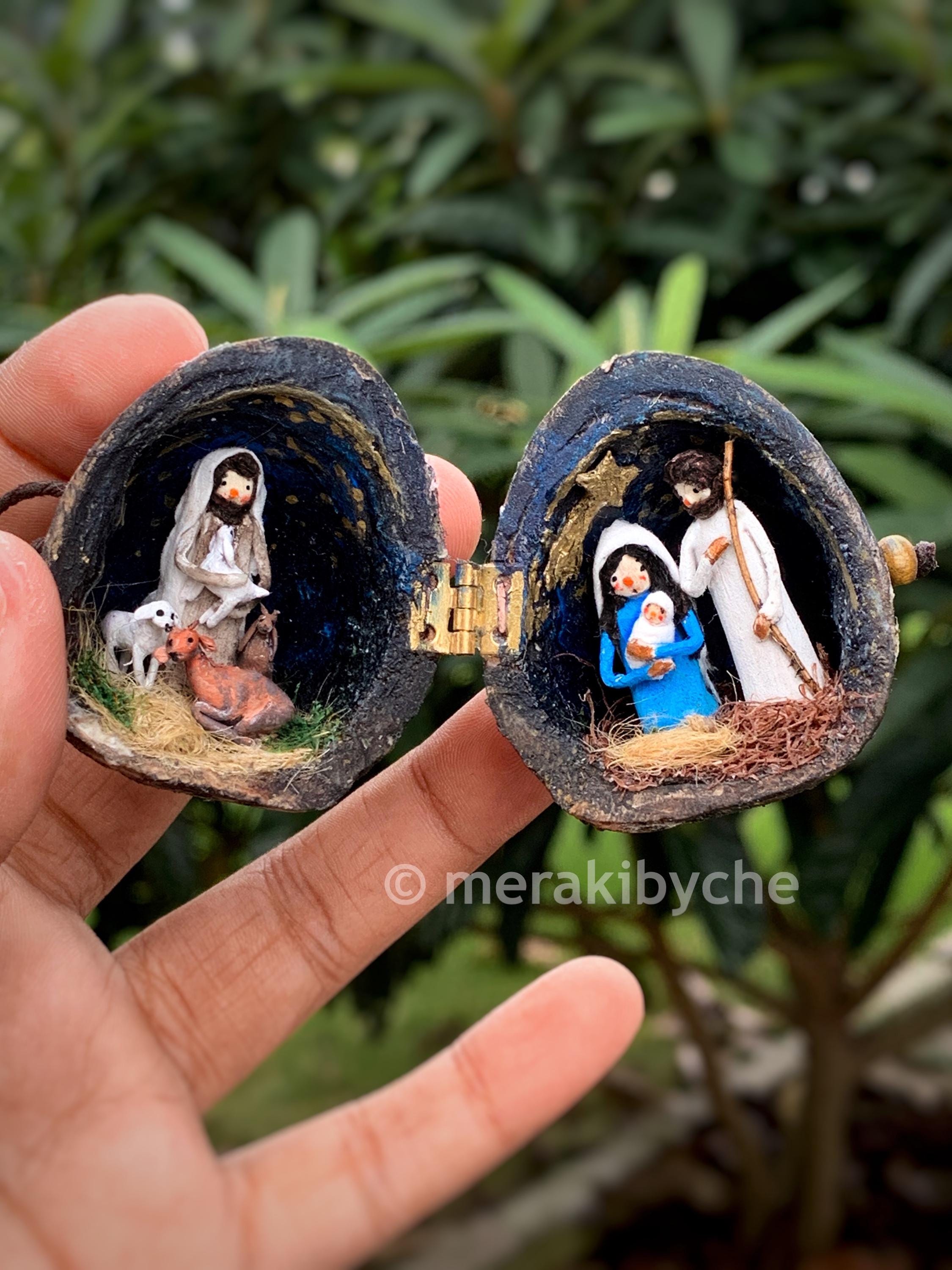 Miniature Nativity Scene in a Nutshell, Walnut Art, Tiny Nativity ...