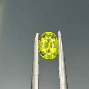 Natural Chrysoberyl , Rare Neon Green Chrysoberyl , Chrysoberyl Oval 0.62 Carats , High Quality Chrysoberyl , Chrysoberyl For Ring