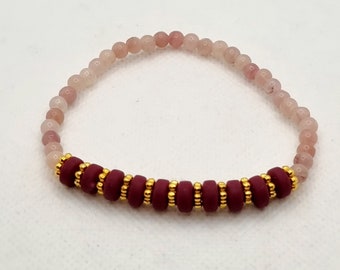 Bracelet en perles  rose et bordeaux