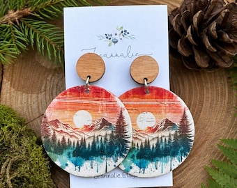 Brincos Boho de Madeira e Couro com Tema de Montanha: Presente Ideal para Amantes de Trilhas, da Natureza e da Natureza.