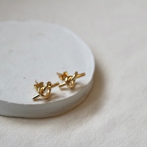 18k Gold Plated heart Knot Stud Earrings | Gold Studs | Simple Gold Studs| Minimalist stud Earrings | Dainty stud earrings | Knot Studs