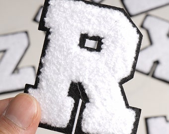 Letras de chenilla blanca, parche termoadhesivo con letras del equipo universitario, color de fondo negro, monograma para hacer uno mismo, accesorios para ropa, sombreros y bolsos, 2,75" 2310264