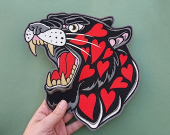 Schwarzer Panther Patch Herzen Aufnäher Stickerei Leopard Raubkatze back patch