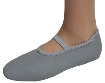 Trampoline gymnastics shoes with gray rubber sole