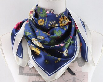 Vintage square polyester scarf, women's scarf, floral scarf, vintage scarf, gift for women, Mother's Day gift
