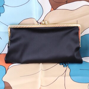 Pochette de soirée vintage, petite pochette noire et or, Pochette noir de soirée, pochette satiné vintage années 70, cadeau pour femme