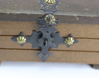 Coffret à Bijoux Ancien En Bois Et Métal - Style Vintage Rare - Occasion En Très Bon état