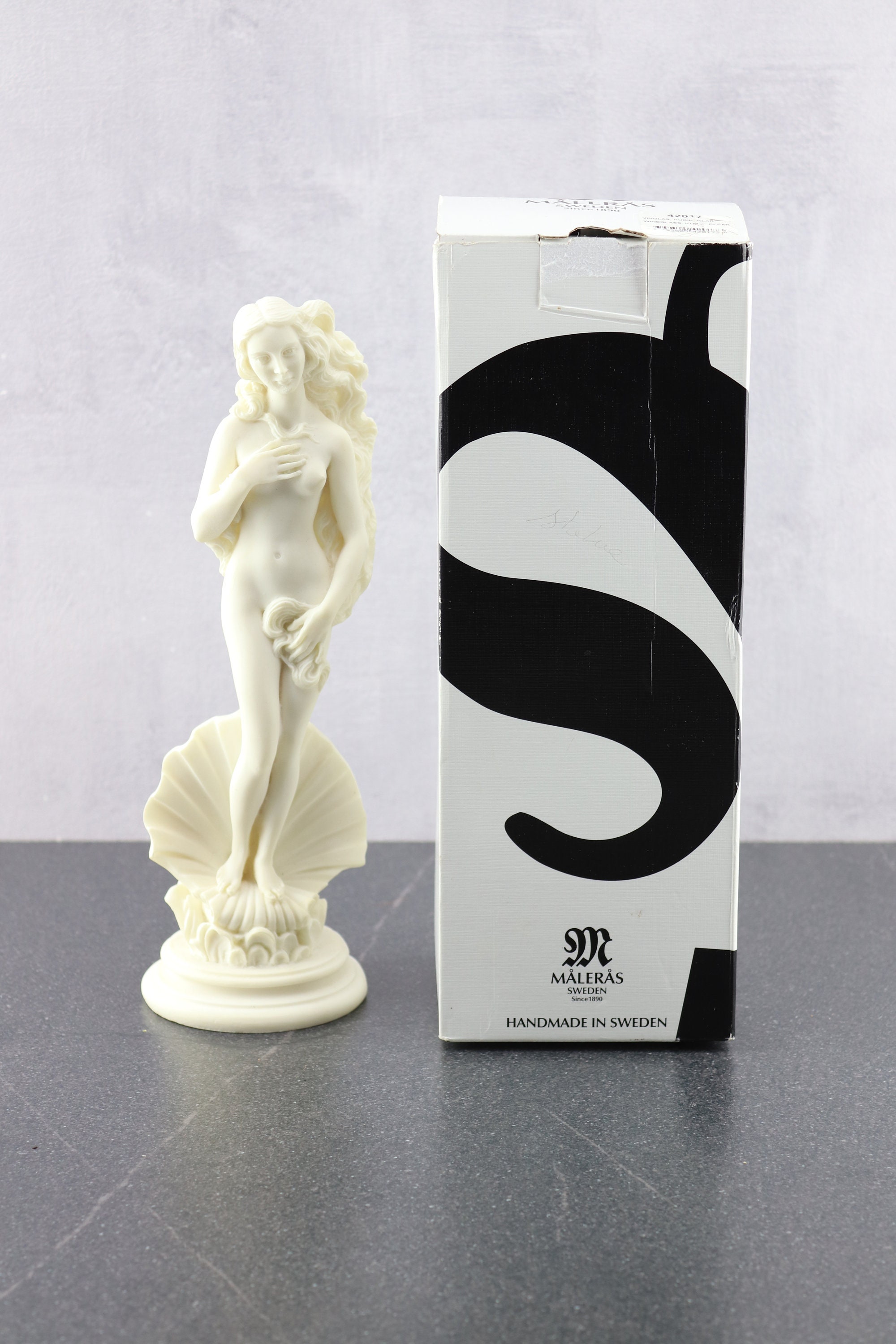 statuette Naissance de Vénus Aphrodite Déesse Romaine et Grecque