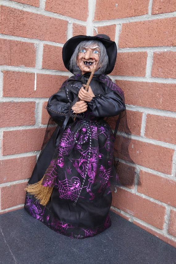 Décoration Sorcière Halloween à Suspendre - Figurine Effrayante Pour Fenêtre, Cuisine, Jardin Ou Mur, Tissu Soie 12x20 Cm